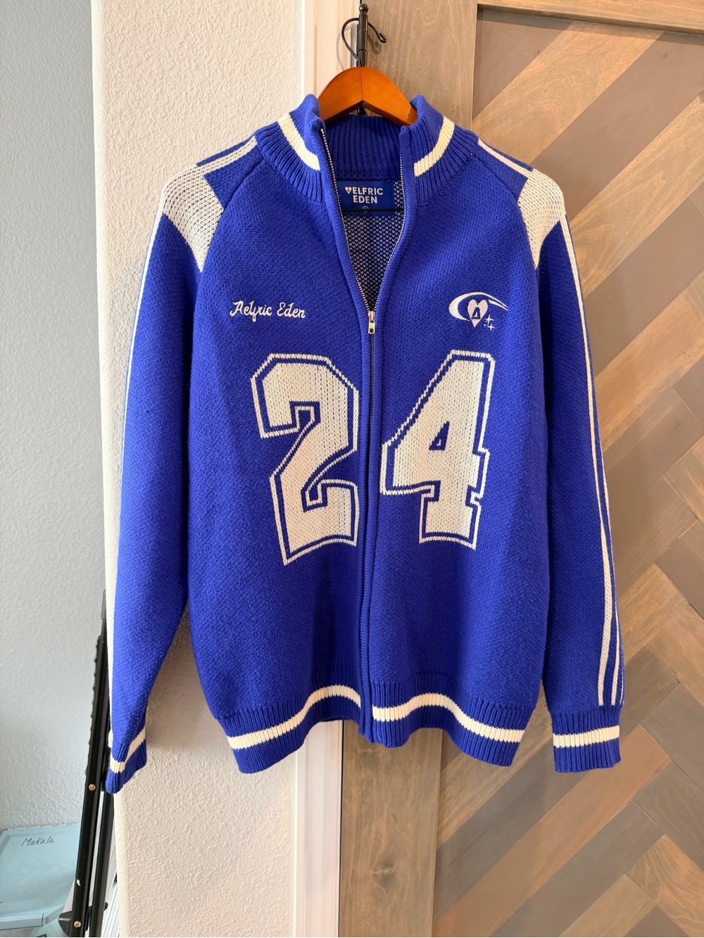 Aelfric Eden Royal Blue and White Zip-Up Knit Sweater